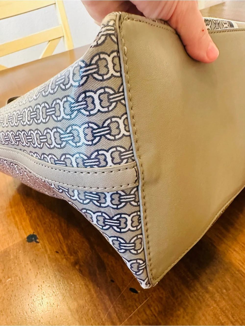 Tory Burch Gray and Navy Gemini Link Tote